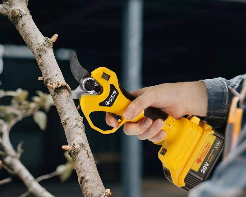 Home Garden co - Brushless Electric Pruning Shears 30mm – Electric Garden Scissor Compatible with DeWalt 20V Battery